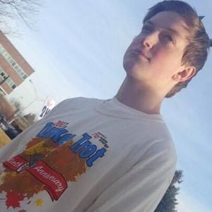 Meet your Posher, Ethan